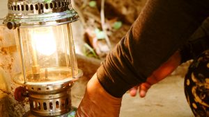 iStock-899623742-kerosene-lamp-300x169